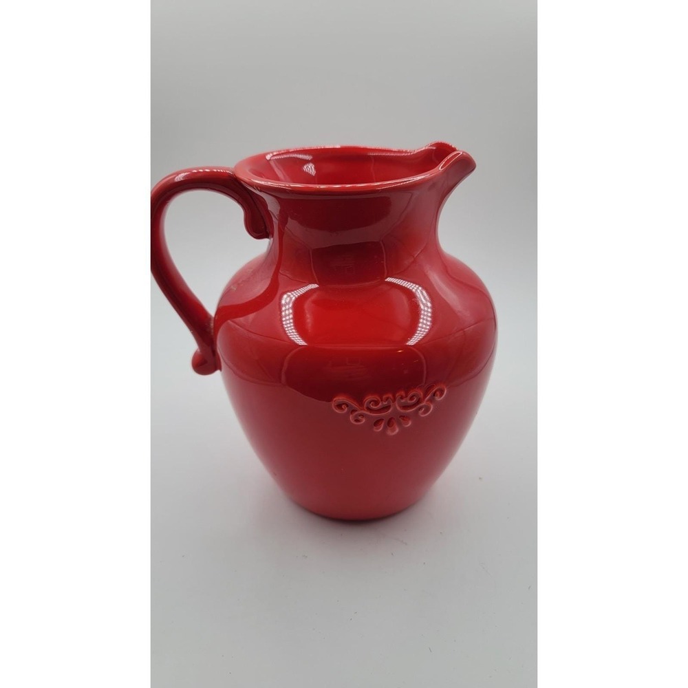 Pretty Red 7" Tall FTD Pitcher Vase with Embossed Floral Design 2006-2007